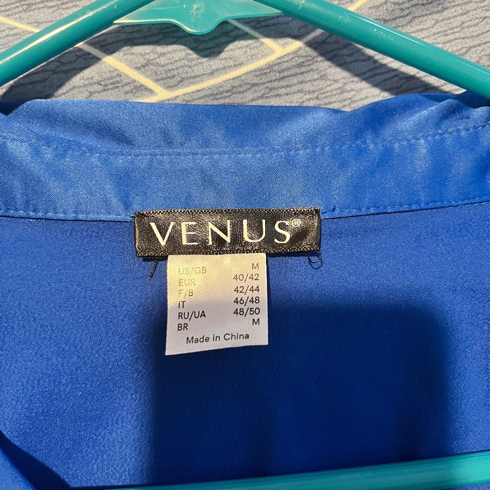 Venus size M blue satin mini dress